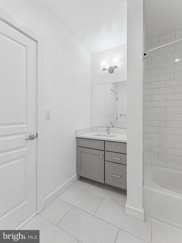 1429 S LAWRENCE TER, Philadelphia, PA 19147