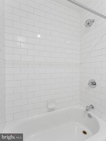 1429 S LAWRENCE TER, Philadelphia, PA 19147