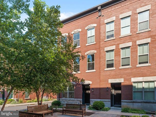 1429 S LAWRENCE TER, Philadelphia, PA 19147