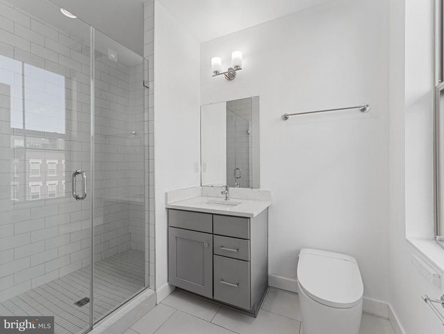 1429 S LAWRENCE TER, Philadelphia, PA 19147