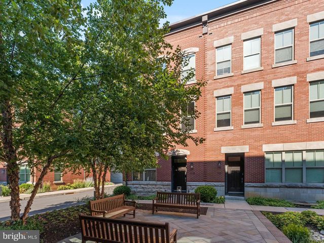 1429 S LAWRENCE TER, Philadelphia, PA 19147