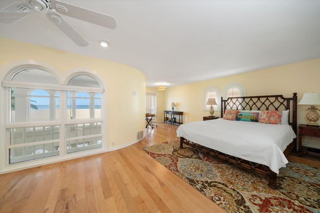 15564 GULF BOULEVARD, Redington Beach, FL 33708