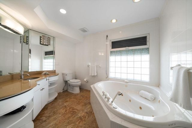 15564 GULF BOULEVARD, Redington Beach, FL 33708