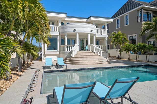 15564 GULF BOULEVARD, Redington Beach, FL 33708