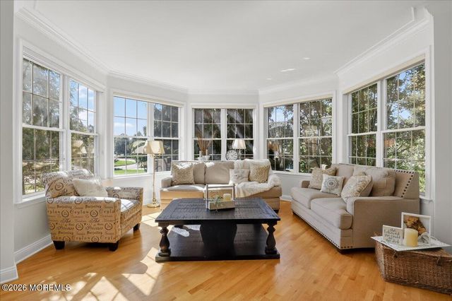371 Karen Court, Freehold, NJ 07728