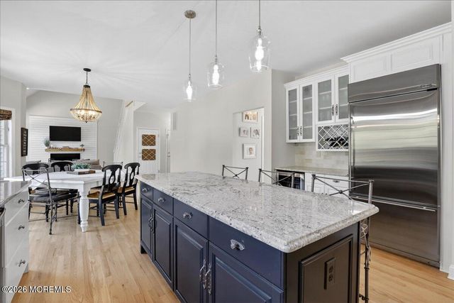 371 Karen Court, Freehold, NJ 07728