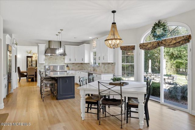 371 Karen Court, Freehold, NJ 07728