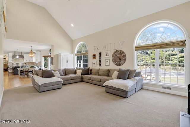 371 Karen Court, Freehold, NJ 07728