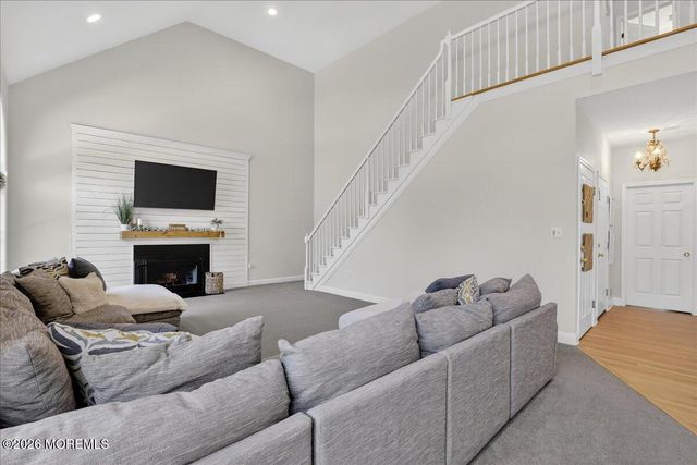 371 Karen Court, Freehold, NJ 07728