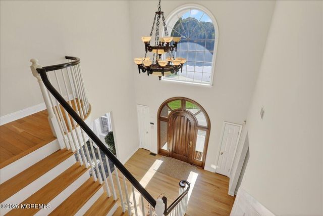 371 Karen Court, Freehold, NJ 07728