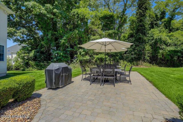371 Karen Court, Freehold, NJ 07728