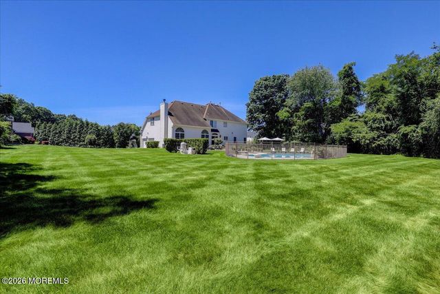371 Karen Court, Freehold, NJ 07728