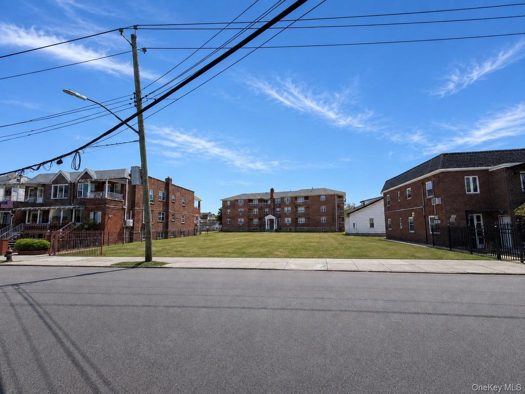 2310 Jerome Avenue, Brooklyn, NY 11235 — exterior