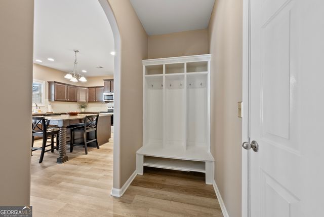 67 Pin Oak Way, Hamilton, GA 31811