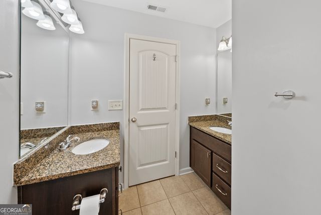 67 Pin Oak Way, Hamilton, GA 31811