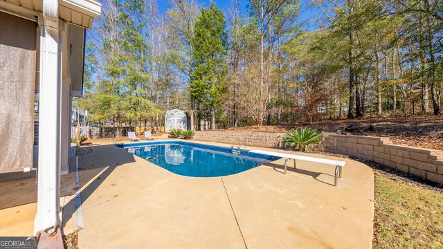 67 Pin Oak Way, Hamilton, GA 31811