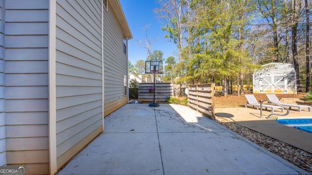 67 Pin Oak Way, Hamilton, GA 31811
