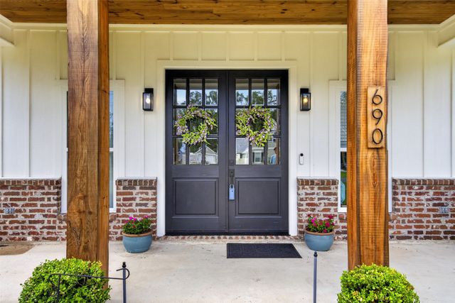 690 Popsi Lane, Stonewall, LA 71078