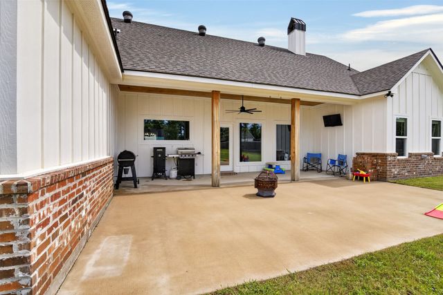 690 Popsi Lane, Stonewall, LA 71078