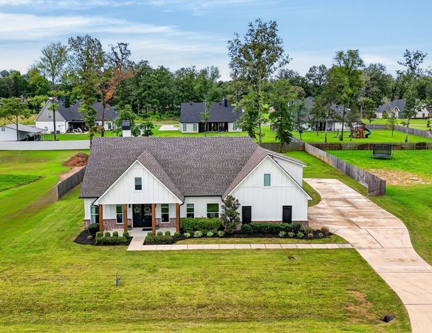 690 Popsi Lane, Stonewall, LA 71078