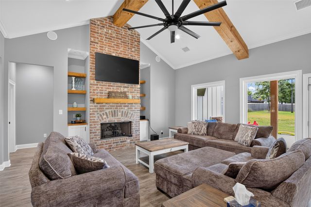 690 Popsi Lane, Stonewall, LA 71078