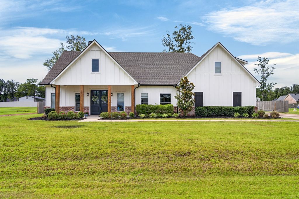 690 Popsi Lane, Stonewall, LA 71078