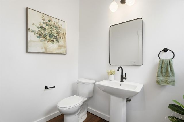 3119 Colerain Avenue, Cincinnati, OH 45225