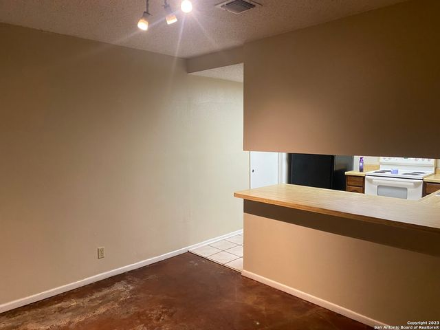 7212 Rimwood, Live Oak, TX 78233