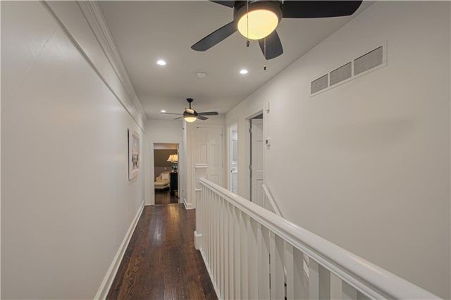 7 LeMans Court, Prairie Village, KS 66208