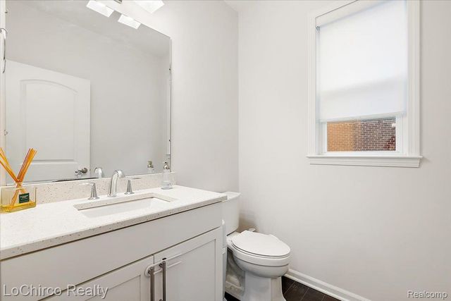 43722 Bolingbrooke Lane, Novi, MI 48377