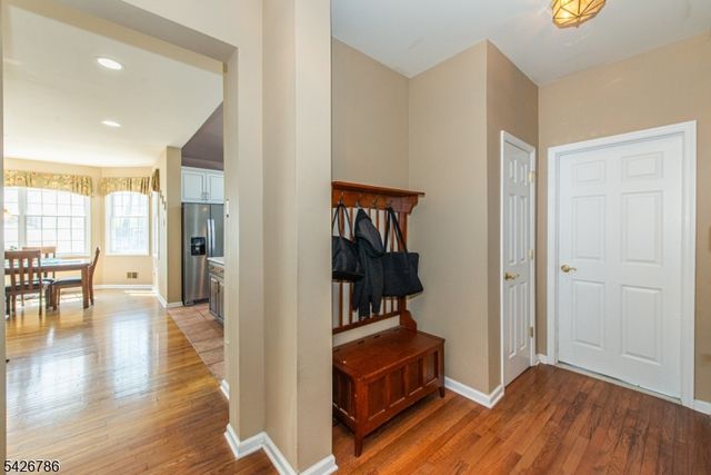 20 Ralph Dr, Fairfield Twp., NJ 07004