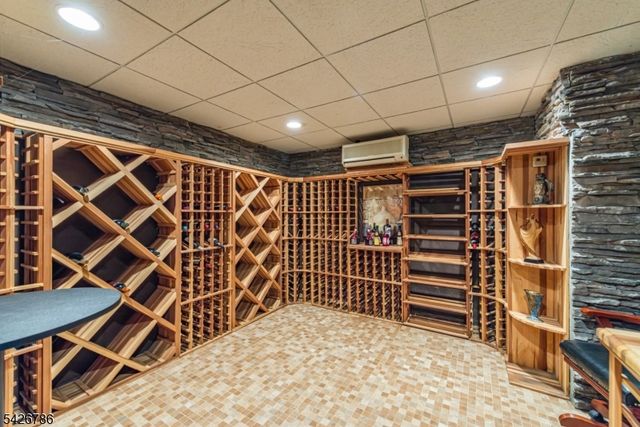 20 Ralph Dr, Fairfield Twp., NJ 07004