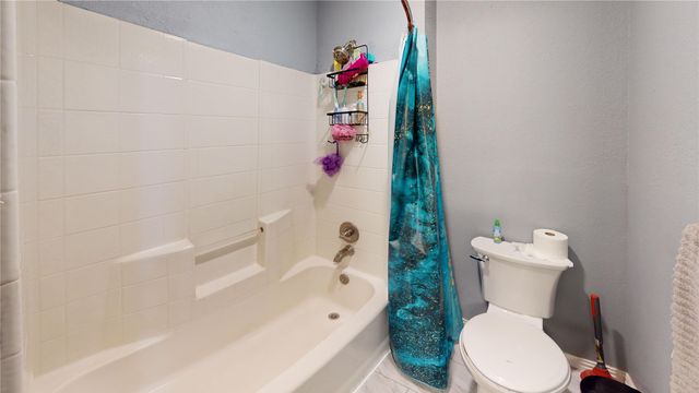 6901 Bluebell Drive, Rowlett, TX 75089