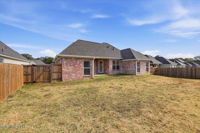 313 Willow Way, Canton, MS 39046