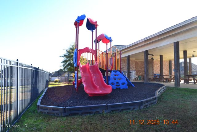 313 Willow Way, Canton, MS 39046