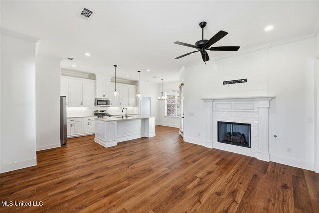 313 Willow Way, Canton, MS 39046