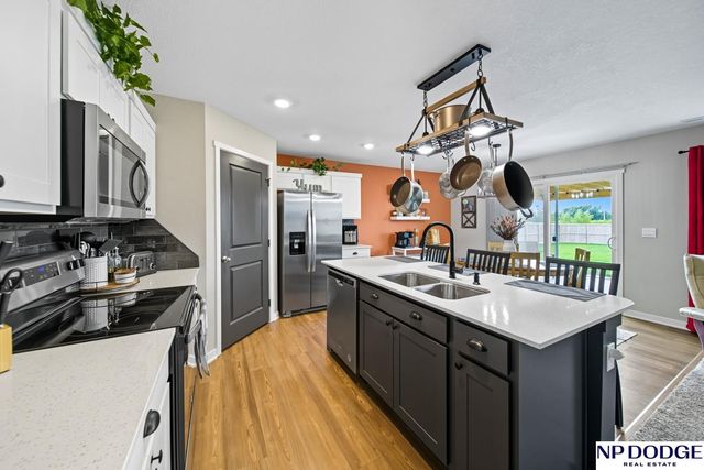 4557 E 18th Avenue, Fremont, NE 68025