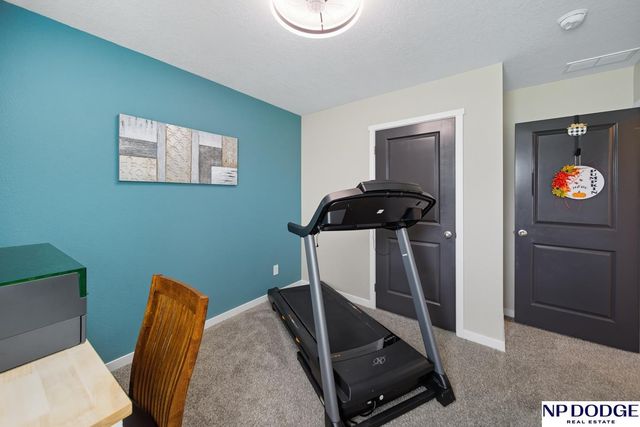 4557 E 18th Avenue, Fremont, NE 68025