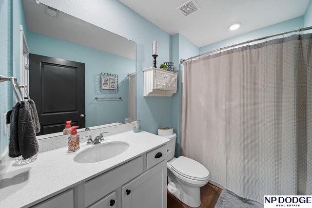 4557 E 18th Avenue, Fremont, NE 68025