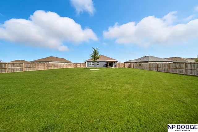 4557 E 18th Avenue, Fremont, NE 68025