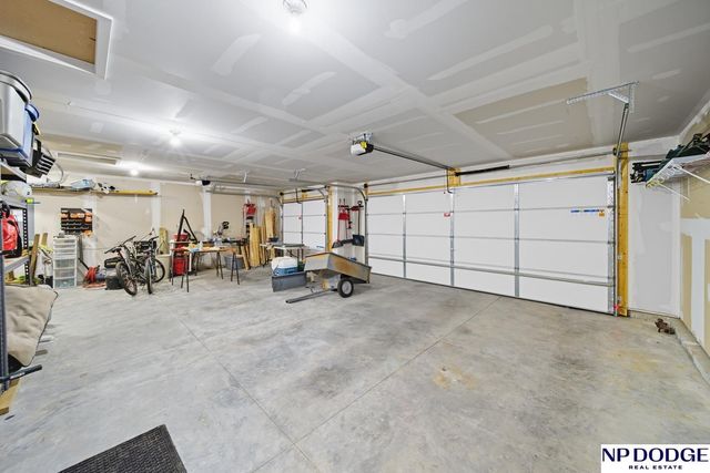 4557 E 18th Avenue, Fremont, NE 68025