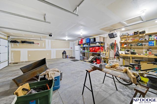 4557 E 18th Avenue, Fremont, NE 68025