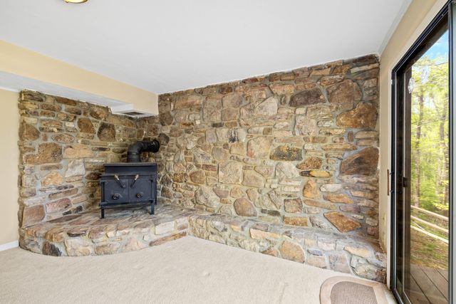 8501 Bent Mountain RD, Roanoke, VA 24018