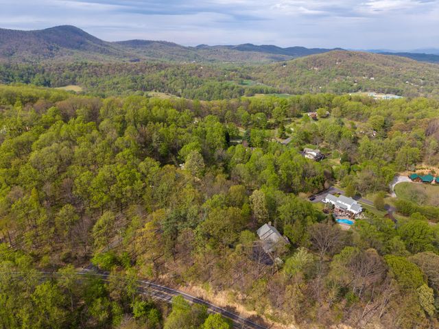8501 Bent Mountain RD, Roanoke, VA 24018