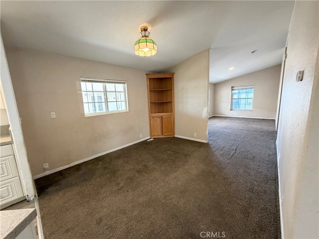 Image 12 of property listing at 20843 Waalew C101, Apple Valley, CA 92307