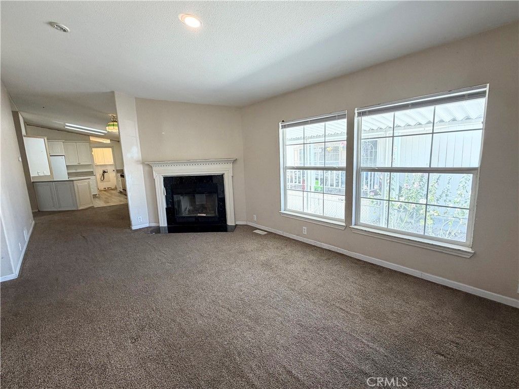 Image 14 of property listing at 20843 Waalew C101, Apple Valley, CA 92307