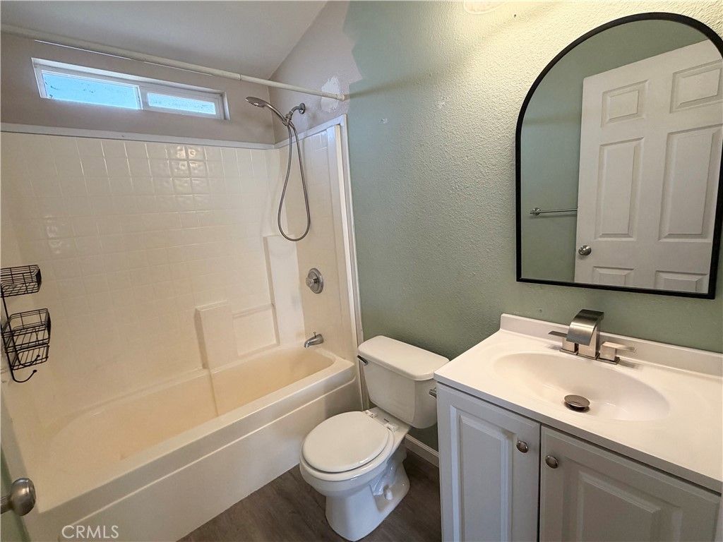 Image 15 of property listing at 20843 Waalew C101, Apple Valley, CA 92307