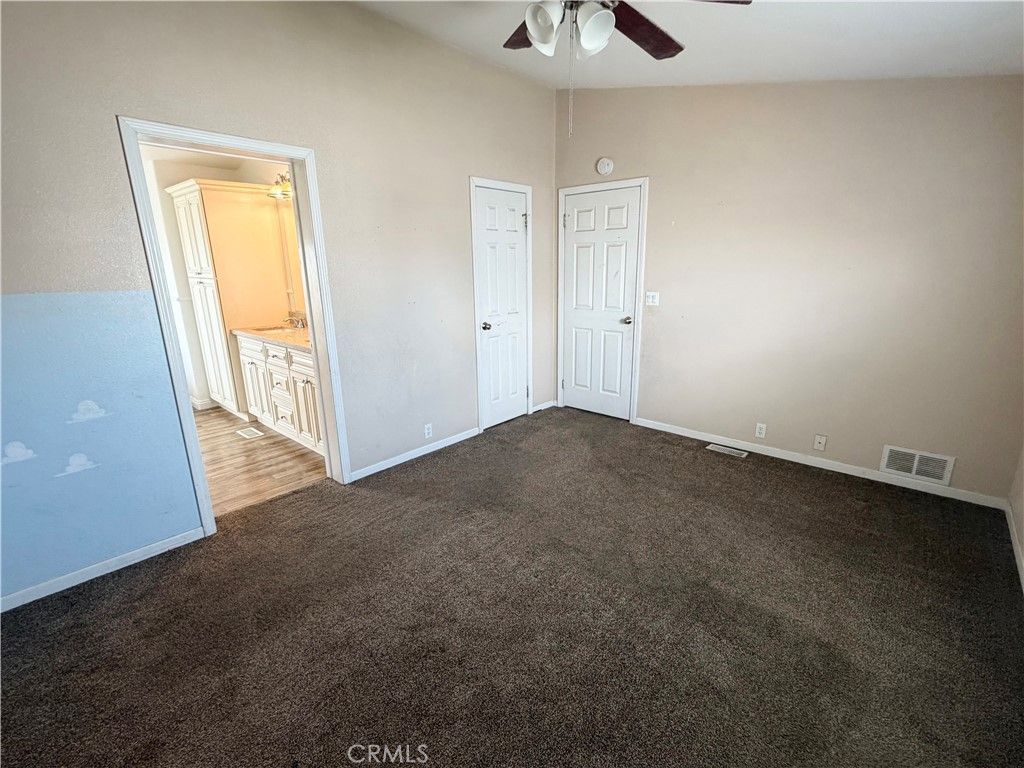 Image 20 of property listing at 20843 Waalew C101, Apple Valley, CA 92307