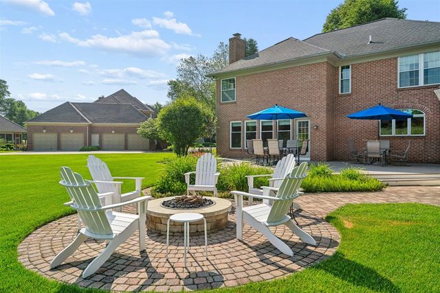 7354 Oak Shore Drive, Portage, MI 49024