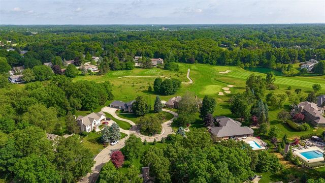 7354 Oak Shore Drive, Portage, MI 49024
